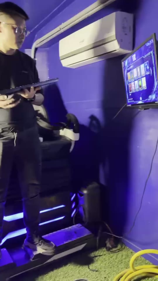 آخرین اخبار شرکت درهای نمایشگاه بسته شد، اما ما کارمان تمام نشده بود: یک مأموریت نجات در پارکینگ 2